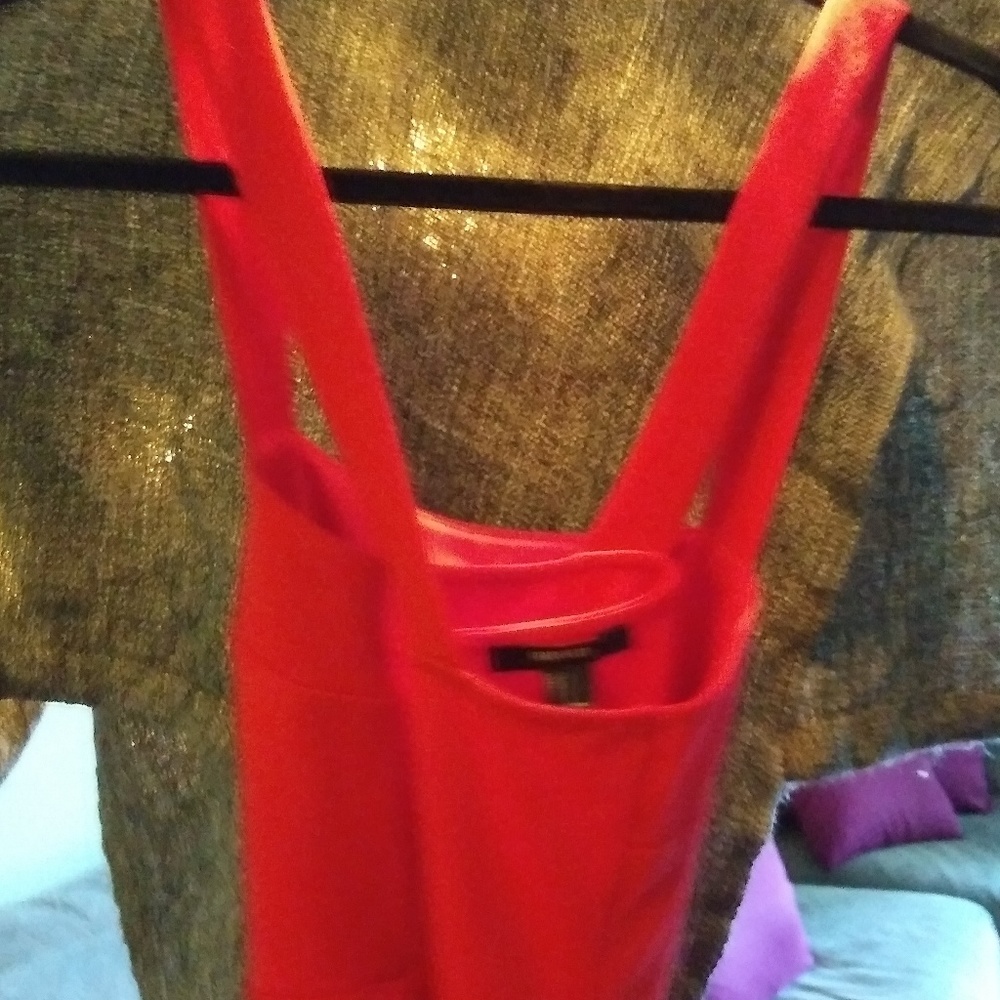 Dress - Picture 2 of 2